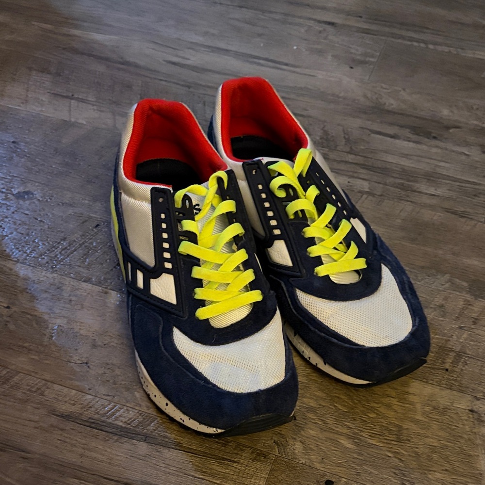 Brooks Men’s City Heritage Regent Running Shoes
